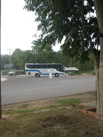 bus.jpg